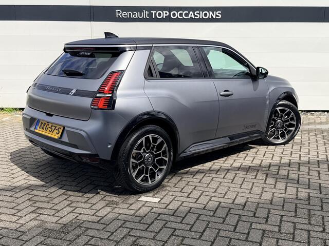 Renault 5 comfort range Roland-Garros 52 kWh | Demo | | Harman/Kardon audio | Pack Safety & Advanced Driving Assist |