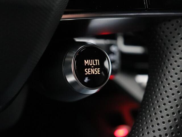 Renault 5 comfort range techno 52 kWh | Vijf jaar garantie | Stoel- en stuurwielverwarming | Harman kardon | 18" Lichtmetalen velgen 'Chrono' |