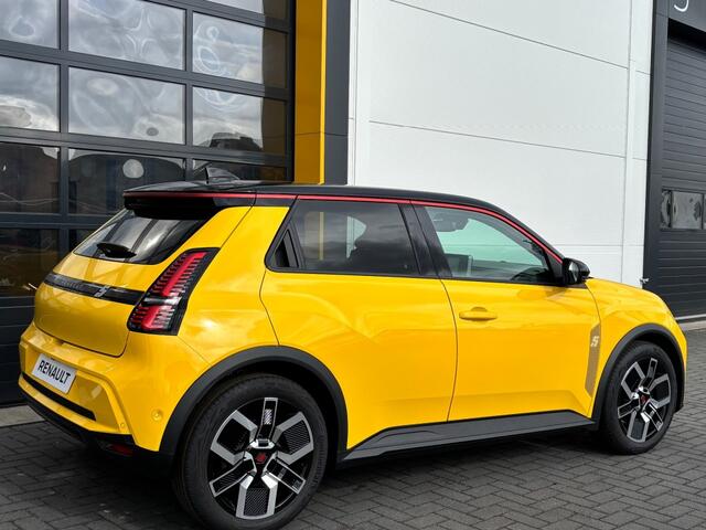 Renault 5 E-Tech Techno 150 pk Comfort Range Pack Winter Pack Advanced Driving Assist