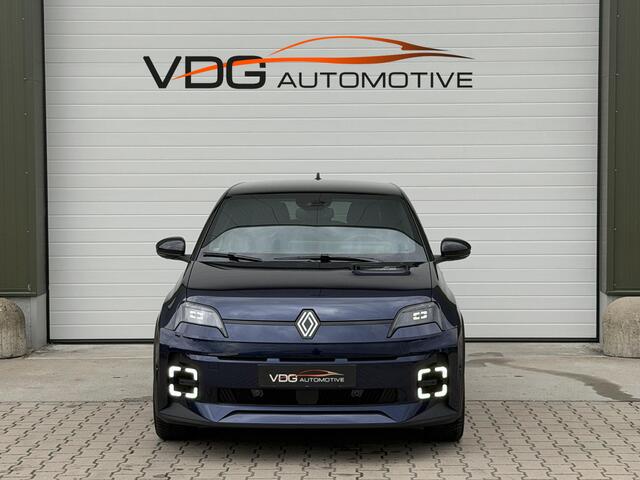 Renault 5 EV 52kWh Techno 110 kW comfort range SOH 99% / Snellader / Navigatie / 18" / Adaptive cruise / Parkeer Camera / Clima / Keyless/ Two Tone