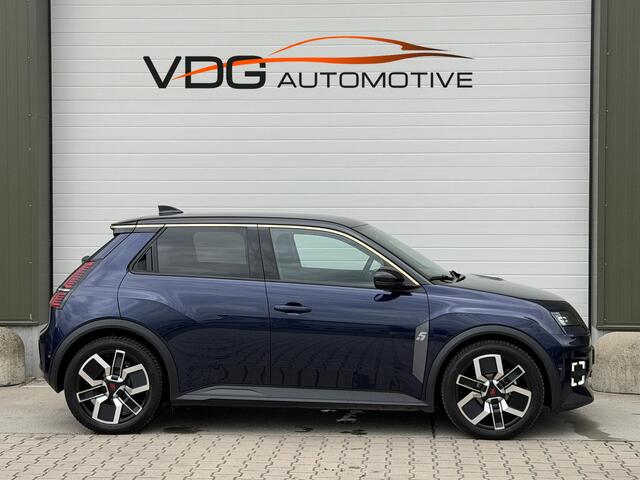 Renault 5 EV 52kWh Techno 110 kW comfort range SOH 99% / Snellader / Navigatie / 18" / Adaptive cruise / Parkeer Camera / Clima / Keyless/ Two Tone