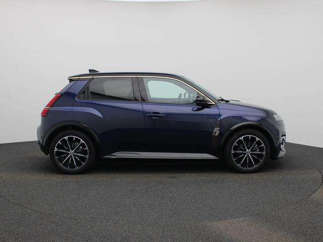 Renault 5 Comfort Range Iconic Cinq 52 kWh 150PK | Harman Kardon Audio | Adaptieve Cruise Control | Stoel- en Stuurverwarming | 18" Inch Velgen | Achteruitrijcamera | Apple CarPlay & Android Auto