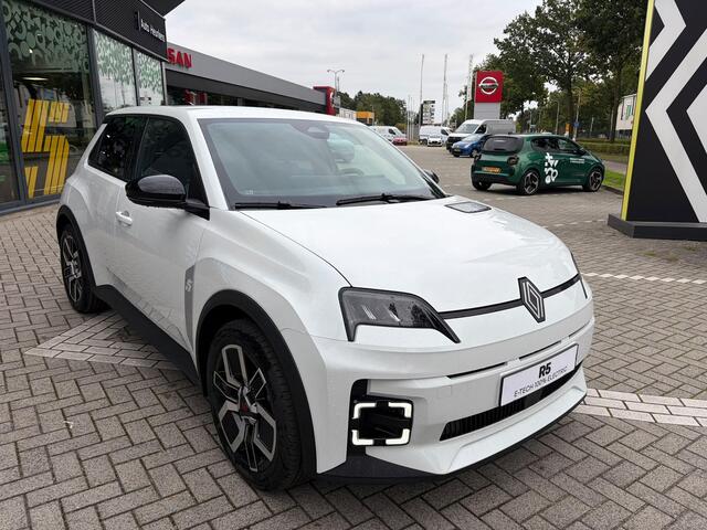 Renault 5 comfort range techno 52 kWh | Pack Winter |