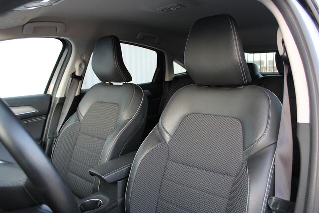 Renault Arkana 1.6 E-Tech Hybrid 145 Intens