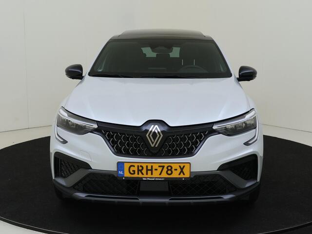 Renault Arkana 1.6 E-Tech hybrid 145 Esprit Alpine Navigatie / Climate Control / Adaptief Cruise Control / Glazen Schuif- Kanteldak / Parkeercamera 360 graden