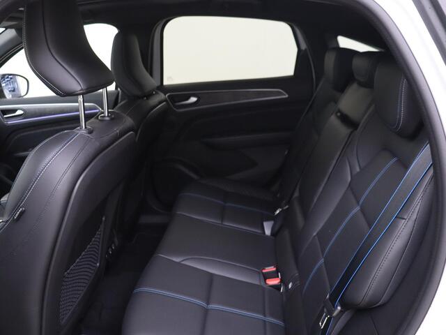 Renault Arkana 1.6 E-Tech hybrid 145 Esprit Alpine Navigatie / Climate Control / Adaptief Cruise Control / Glazen Schuif- Kanteldak / Parkeercamera 360 graden