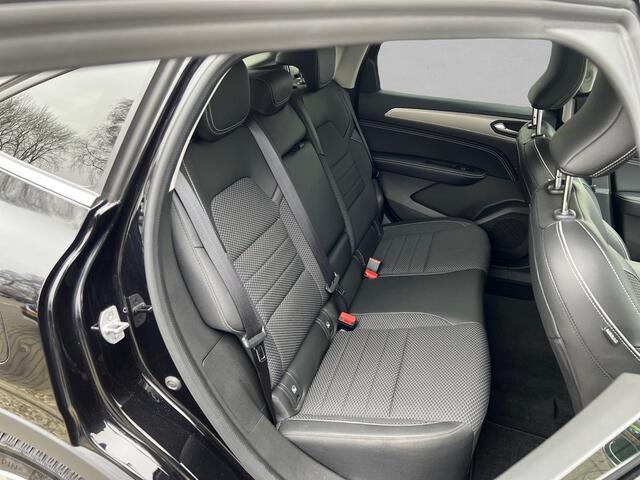Renault Arkana 1.6 E-Tech hybrid 145 techno NAVI / CAMERA / CRUISE / ECC