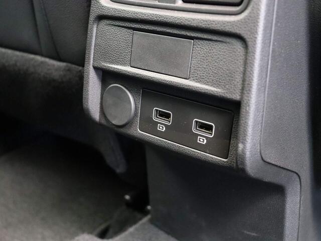 Renault Arkana E-Tech Hybrid 145pk Intens | Adaptieve cruise control | Parkeerassistent | Apple carplay |