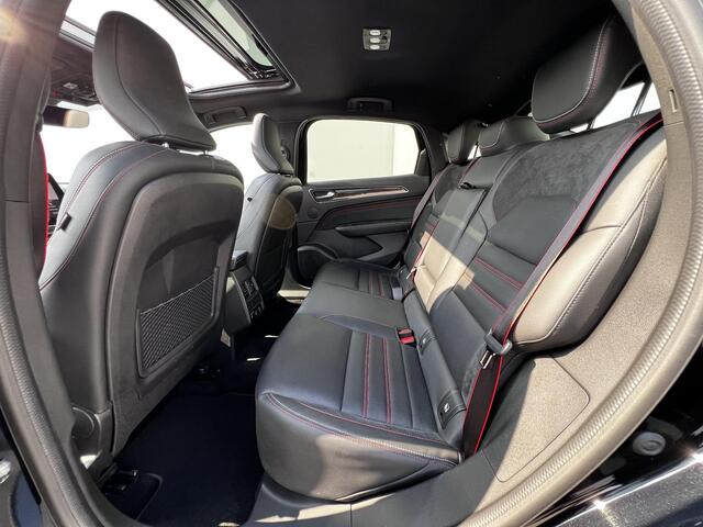 Renault Arkana 1.6 E-Tech Hybrid 145 R.S. Line automaat / Dealer onderhouden 1e eign. / Schuifdak / Stuur- en stoelverwarming / Parkeerassistent / Naiv groot scherm / Apple Carplay Android /
