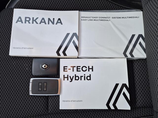 Renault Arkana 1.6 E-Tech hybrid 145 techno Automaat / Groot Navigatie / Apple Carplay Android Auto / Achteruitrijcamera / Cruise control / Keyless Entry/Start / Lichtmetalen wielen 18" /
