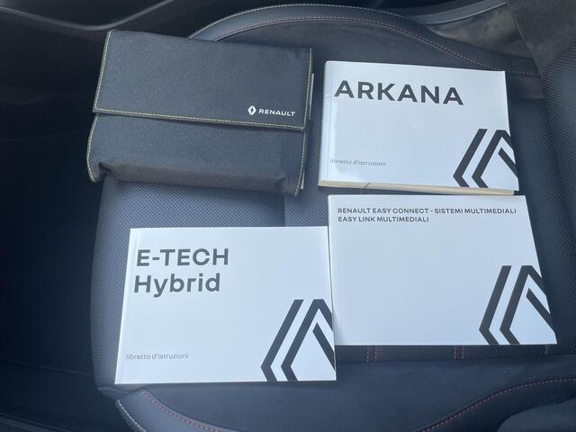 Renault Arkana 1.6 E-Tech Hybrid 145 R.S. Line / Adaptieve Cruise Control / Stuur- en stoelverwarming / Apple Carplay Android / Achteruitrij camera / Navi groot scherm / Leder
