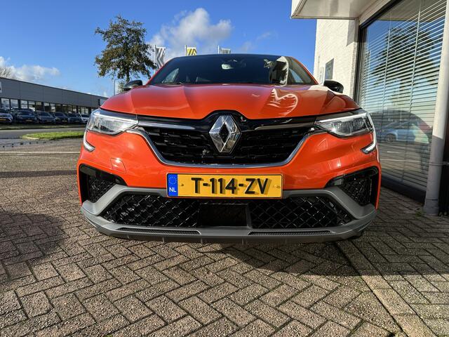 Renault Arkana 1.6 E-Tech Hybrid 145 R.S. Line | stoel en stuurverwarming | adaptieve cruise | zwart dak | tijdelijk gratis Top Afleverpakket twv Eur 695