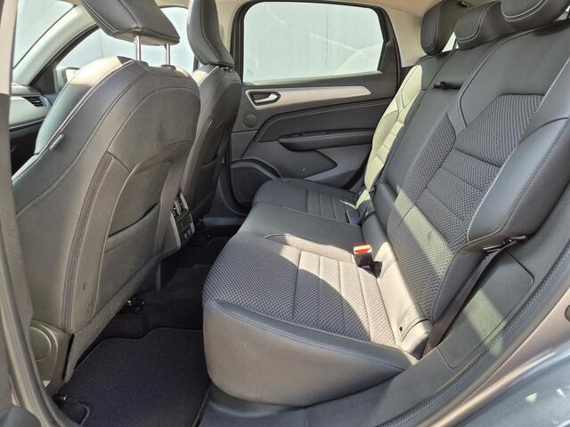 Renault Arkana 1.3 mild hybrid 160 techno Automaat / Pack Solid / Apple Carplay Android Auto / Glazen schuif- en kanteldak / Stuur-, en Stoelverwarming / Achteruitrijcamera / Cruise control / Keyless Entry/Start /