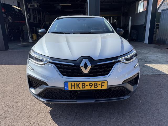 Renault Arkana 1.6 E-Tech full hybrid 145 RS-Line