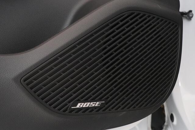 Renault Arkana 1.6 E-Tech hybrid 145 E-Tech engineered | Camera | BOSE Audio | Schuif kanteldak | Climatronic |