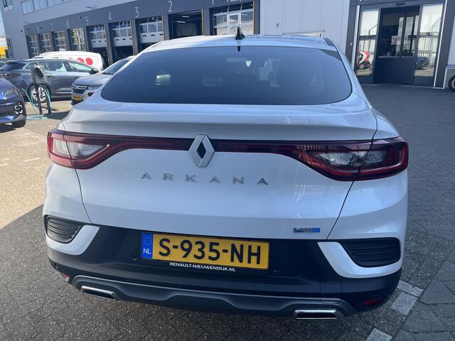 Renault Arkana 1.6 E-Tech Hybrid 145 R.S. Line / LEDER / NAVIGATIE GROOT SCHERM / APPLE CARPLAY / ANDROID AUTO