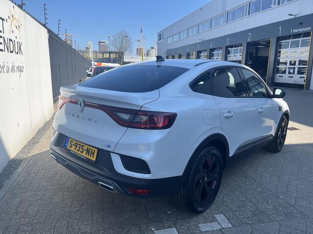 Renault Arkana 1.6 E-Tech Hybrid 145 R.S. Line / LEDER / NAVIGATIE GROOT SCHERM / APPLE CARPLAY / ANDROID AUTO