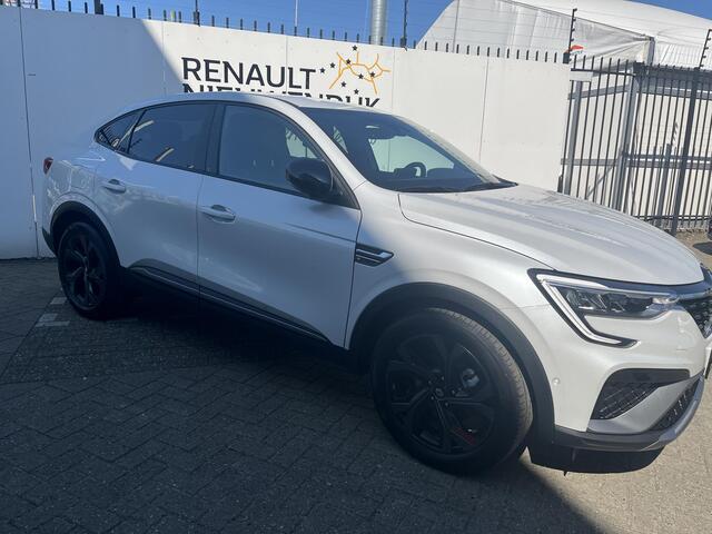 Renault Arkana 1.6 E-Tech Hybrid 145 R.S. Line / LEDER / NAVIGATIE GROOT SCHERM / APPLE CARPLAY / ANDROID AUTO