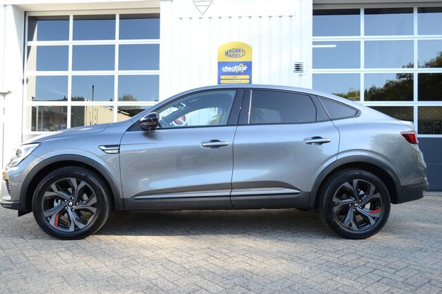 Renault Arkana 1.6 E-T H 145 RSLine