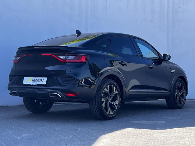 Renault Arkana 1.6 E-Tech hybrid 145 E-Tech engineered / Dealer onderhouden / Adapt. CC / Dode hoek detectie/ Stuur- en stoelverwarming / Navigatie groot scherm / BOSE sound / Apple Carplay Android Auto /