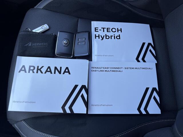 Renault Arkana 1.6 E-Tech hybrid 145 E-Tech engineered / Dealer onderhouden / Adapt. CC / Dode hoek detectie/ Stuur- en stoelverwarming / Navigatie groot scherm / BOSE sound / Apple Carplay Android Auto /