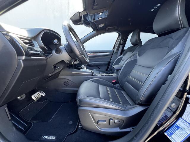 Renault Arkana 1.6 E-Tech hybrid 145 E-Tech engineered / Dealer onderhouden / Adapt. CC / Dode hoek detectie/ Stuur- en stoelverwarming / Navigatie groot scherm / BOSE sound / Apple Carplay Android Auto /