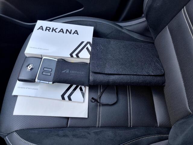 Renault Arkana 1.6 E-Tech hybrid 145 E-Tech engineered Automaat / Bose Audio / Lederen/Alcantara Bekleding / Cruise Control Adaptief / Dodehoekdetectie