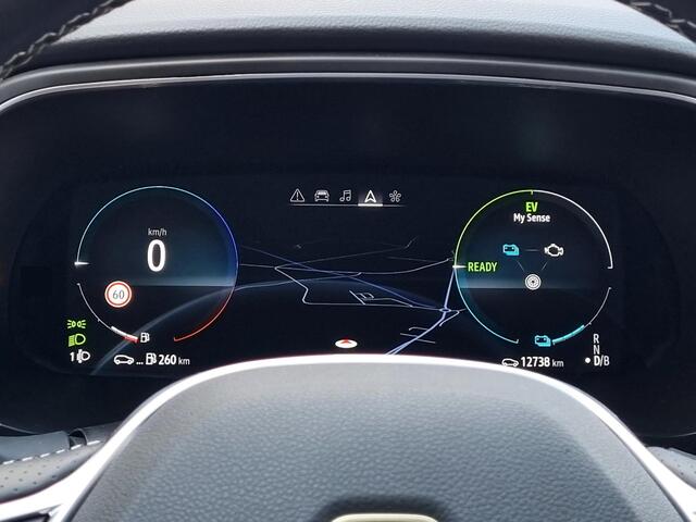 Renault Arkana 1.6 E-Tech hybrid 145 E-Tech engineered Automaat / Bose Audio / Lederen/Alcantara Bekleding / Cruise Control Adaptief / Dodehoekdetectie