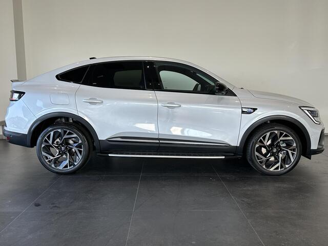 Renault Arkana 1.6 E-Tech full hybrid 145 esprit Alpine APPLE CARPLAY EN ANDROID AUTO / NAVIGATIE / AUTOMAAT / ADAPTIEVE CRUISECONTROL / PARKEERSENSOREN / SIDEBARS / DEALER ONDERHOUDEN!