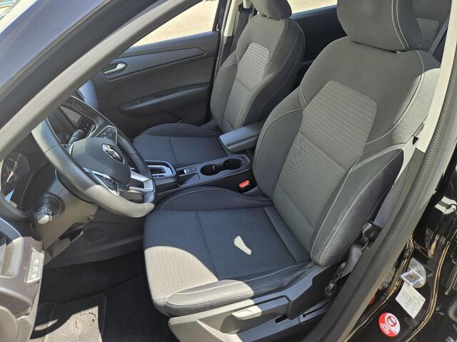 Renault Arkana 1.6 E-Tech Hybrid 145 Zen / 1e Eigenaar / Dealer Onderhouden / Trekhaak / Achteruitrijcamera / Navigatie / Apple Carplay & Android Auto /Climate Control / PDC V+A /