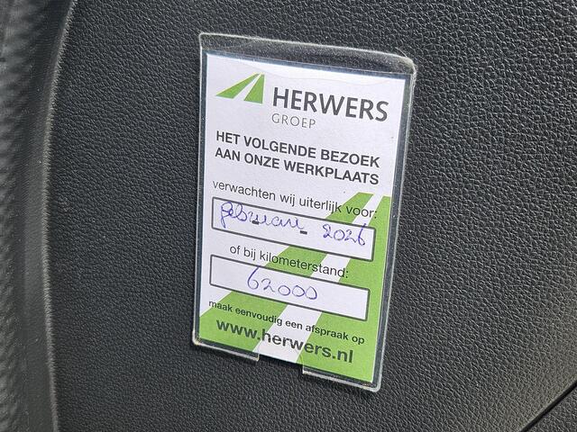 Renault Arkana 1.6 E-Tech Hybrid 145 R.S. Line / Adaptief Cruise Control / Elektisch Verstelbare Stoelen / Panorama Dak (schuif/kantel) / Verwarmbare Voorstoelen & Stuurwiel / Navigatie / Apple Carplay & Android Auto / Climate Control /
