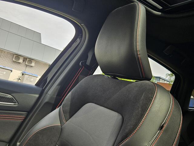 Renault Arkana 1.6 E-Tech Hybrid 145 R.S. Line / Adaptief Cruise Control / Elektisch Verstelbare Stoelen / Panorama Dak (schuif/kantel) / Verwarmbare Voorstoelen & Stuurwiel / Navigatie / Apple Carplay & Android Auto / Climate Control /