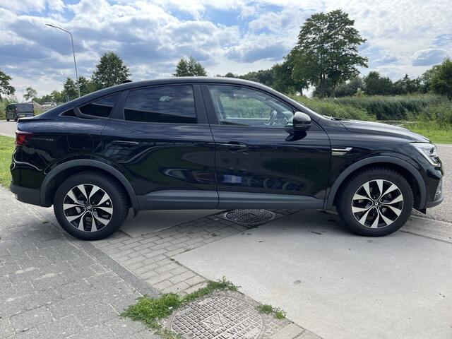 Renault Arkana 1.6 E-Tech Hybrid 145 Intens / Automaat / Elek. Stoelverstelling / Camera / Apple Carplay - Android Auto / PDC V+A / Climate / 17'' LMV /