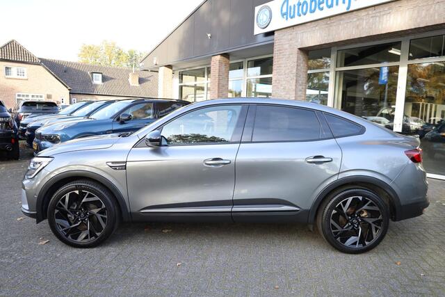 Renault Arkana 1.6 E-Tech Hybrid 145 R.S. Line DEALERONDH. LEER/ALCANTARA STUUR+STOELVERW. TREKHAAK CARPLAY CAMERA CARBON ADAPTIVE-CRUISE LANE-ASSIST DAB NAP 2XPDC 19''LMV