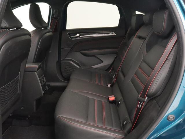 Renault Arkana 1.6 E-Tech Hybrid 145 R.S. Line | Panoramadak | Trekhaak | 360 Camera | Adaptive cruise | Stoelverwarming | Leder/Alcantara | Keyless | Full LED | Carplay | Park Assist | Stuurverwarming