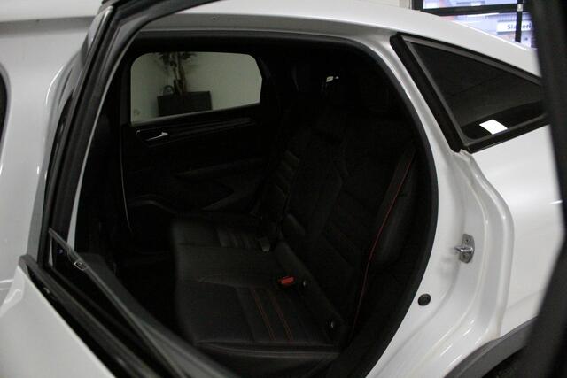 Renault Arkana 1.6 E-Tech Hybrid 145 R.S. Line | STOEL+STUUR/VERW | DAB | 18'LMV | CAMERA | CARPLAY | BLINDSPOT | D-GLAS |