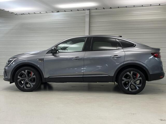 Renault Arkana 1.6 E-Tech hybrid 145 R.S. Line / Lederen Bekleding / Groot Scherm / Navigatie / Camera / Elektrische Stoelverstelling / Stoelverwarming /