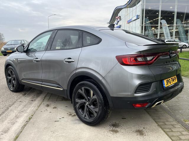Renault Arkana 1.6 E-Tech hybrid 145 PK E-Tech engineered/ R.S line / Dealer onderhouden / Camera / AppleCarplay - Android Auto / Stoelverw. + Stuurverw. / 18''LMV /