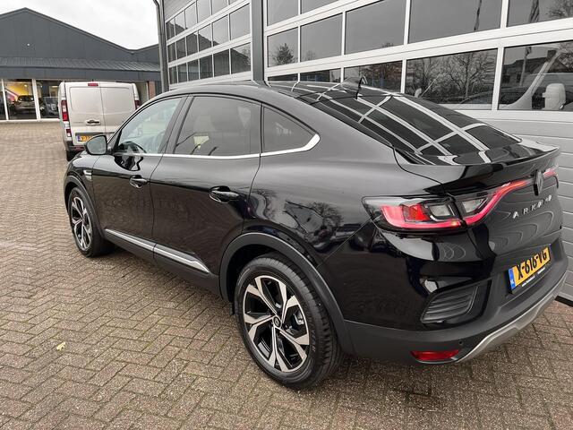 Renault Arkana 1.6 E-Tech full hybrid 145 techno AUTOMAAT