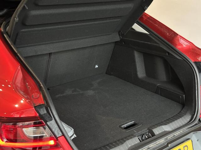 Renault Arkana 1.6 E-Tech Hybrid 145 Intens NAVIGATIE | TREKHAAK | ACHTERUITRIJCAMERA | ADAPTIVE CRUISECONTROL | BLIS