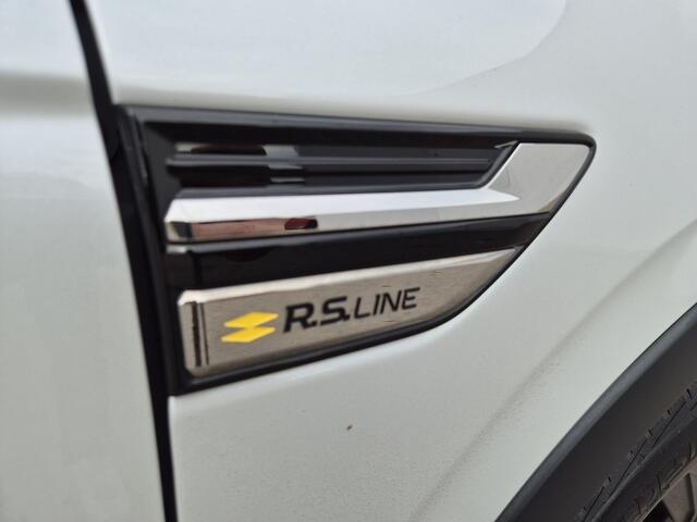 Renault Arkana 1.3 TCe Hybrid 140 R.S. Line Automaat / Adaptief Cruise Control / Elektrisch Bedienbare Stoelen / Stoel & Stuurverwarming / Alcantara Bekleding / Achteruitrijcamera / Apple Carplay & Android Auto / Draadloze Telefoon Lader / Climate Control /