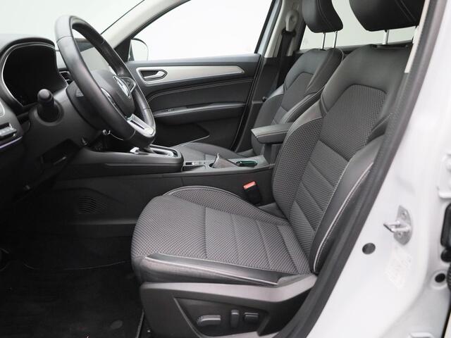Renault Arkana 1.6 E-Tech hybrid 145 techno | Glazen Schuif-/Kanteldak | Stoel- & Stuurwielverwarming | Blind Spot Warning | Camera | PDC Rondom | 9,3" Full-Map Navigatie | Keyless | LED Pure Vision | 18" LMV | Apple Carplay & Android Auto