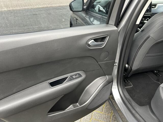 Renault Arkana 1.6 E-Tech Hybrid 145 Zen