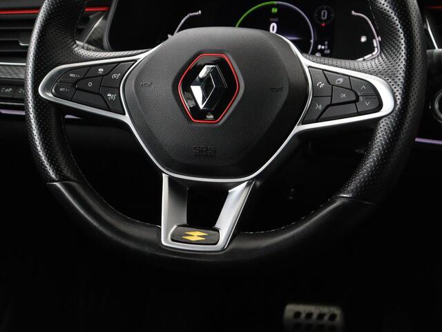 Renault Arkana 1.6 E-Tech Hybrid 145 R.S. Line | Panoramadak | Leder/Alcantara | Trekhaak | Stoelverwarming | Adaptive cruise | Camera | Carplay | Keyless | Park Assist | Full LED | Navigatie