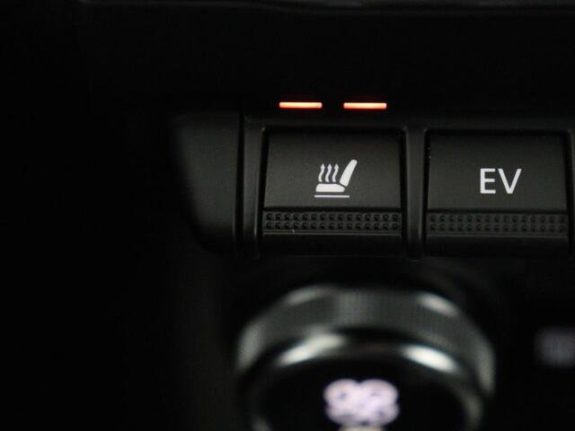 Renault Arkana 1.6 E-Tech Hybrid 145 R.S. Line | Panoramadak | Leder/Alcantara | Trekhaak | Stoelverwarming | Adaptive cruise | Camera | Carplay | Keyless | Park Assist | Full LED | Navigatie