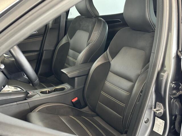 Renault Arkana 1.6 E-Tech hybrid 145 E-Tech engineered STOEL-/STUURVERWARMING | BLIS | ACHTERUITRIJCAMERA | APPLE CARPLAY/ANDROID AUTO | PARKEERSENSOREN RONDOM | NAVIGATIE