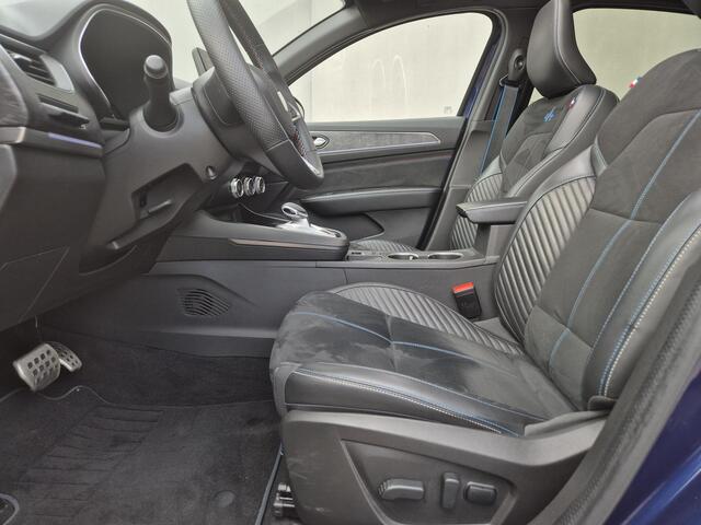 Renault Arkana 1.6 E-Tech full hybrid 145 esprit Alpine Automaat / Dealer onderhouden / Panorama schuifdak / Achteruitrijcamera / Elektrische stoelen / Stuur- & Stoelverwarming / Adaptief cruise control / Apple Carplay Android Auto /