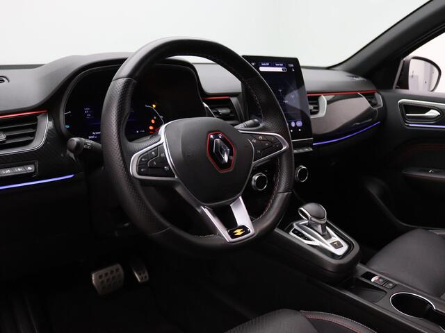 Renault Arkana 1.6 E-Tech Hybrid Zen 145pk 360° Camera | Adapt. Cruise | Stoel-/stuurverw. | Panoramadak | Trekhaak