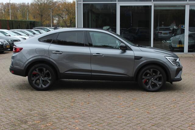 Renault Arkana 1.3 TCe 140 R.S. Line / Camera / Leder / 18'' / Bose / Keyless / Sfeerverlichting / Navigatie / Dodehoek / DAB / ACC / Stoelverwarming