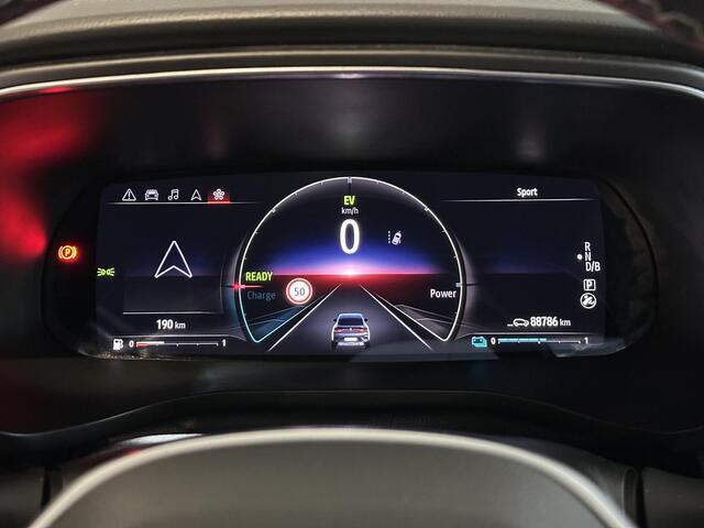 Renault Arkana 1.6 E-Tech Hybrid 145 R.S. Line | Panoramadak | ADAPTIVE CRUISECONTROL | STOEL-/STUURVERWARMING | ALL-SEASON BANDEN